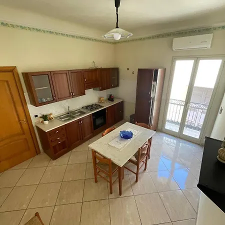 Casa Inessa Apartment Biancavilla